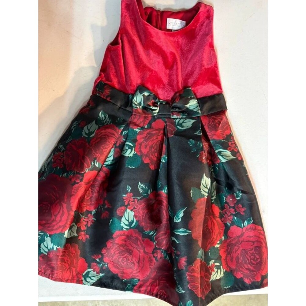 Children’s place size 5 holiday Christmas dress